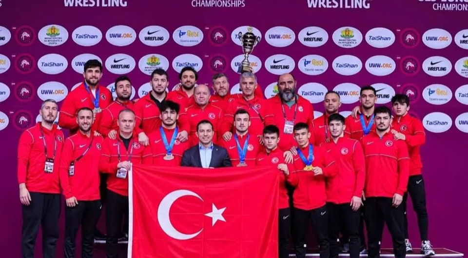 Bülent Ece saha ve kariyer arşivi fotoğrafı 65